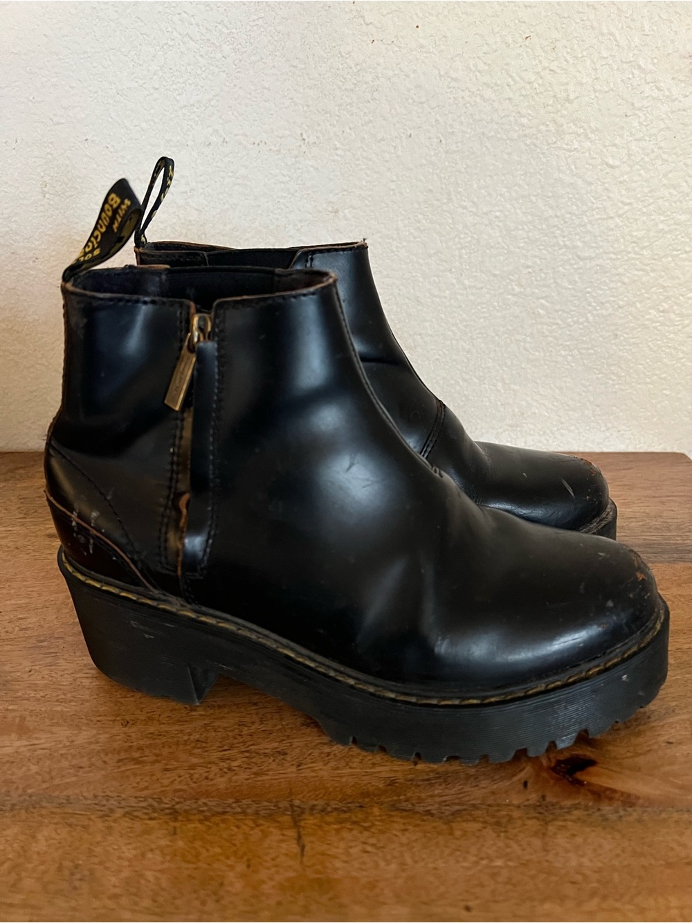 Dr. Martens Rometty IBoots Black Smooth Platform Chunky Zip Heel Y2K Size 7